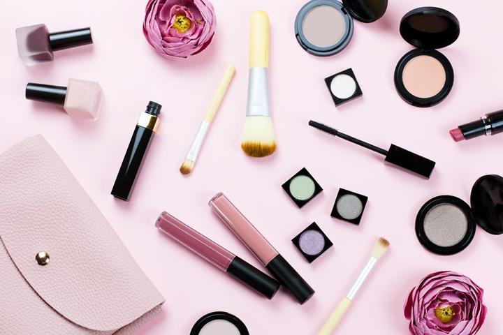 Odkryj najlepsze kosmetyki z Aliexpress, które warto mieć w swojej kosmetyczce