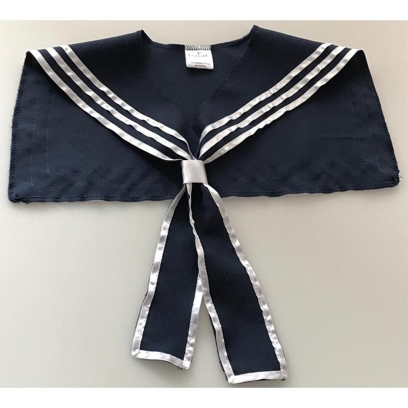 Sekrety szycia: jak uszyć kołnierz marynarski z łatwością