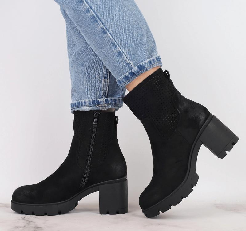 Buty do kombinezonu zimowego