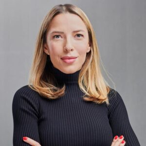 Idealne buty do ćwiczeń z Ewą Chodakowską – na co zwrócić uwagę?