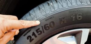 Kluczowe wskazówki, jak obliczyć rozmiar opony dla Twojego samochodu