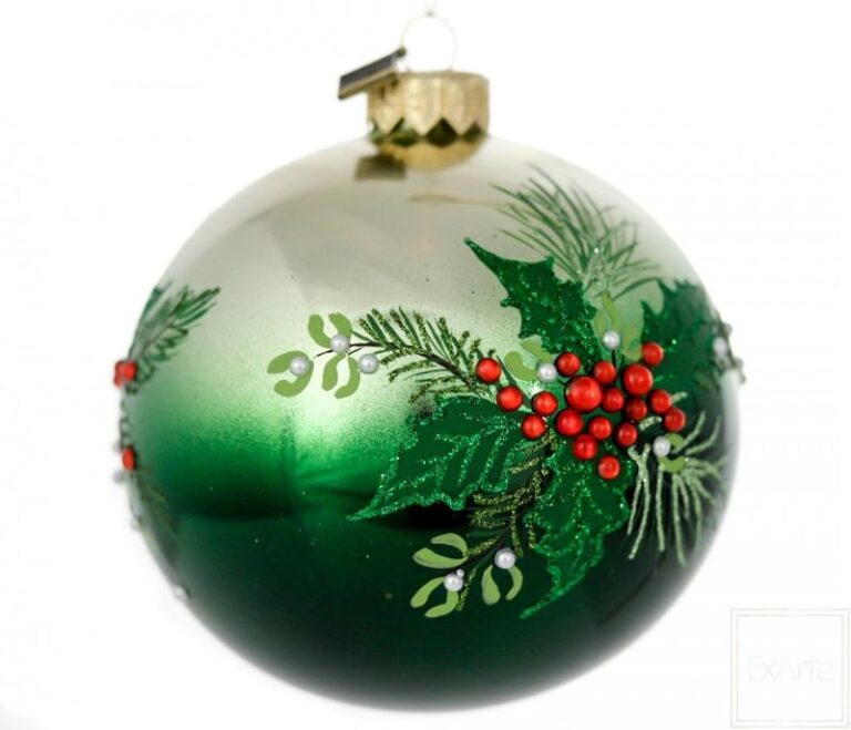 Magia świąt: Jak uszyć piękną bombkę krok po kroku