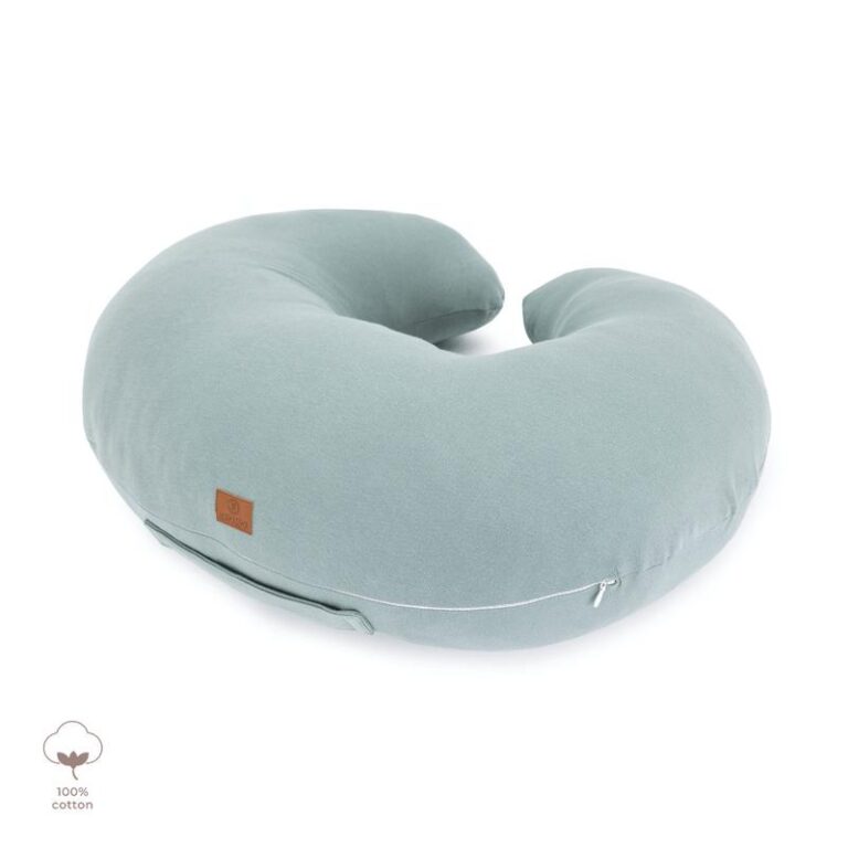 Przewodnik krok po kroku: Jak uszyć idealny rogal do karmienia?