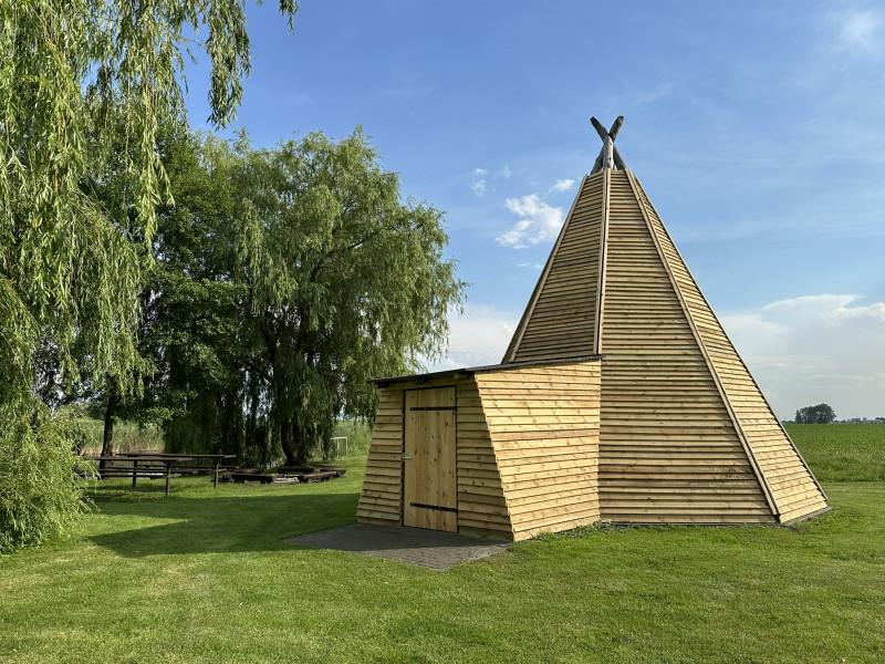 Szycie wigwamu krok po kroku – stwórz magiczne miejsce dla swoich dzieci