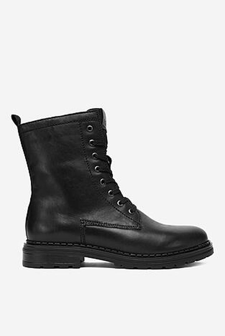 Ekologiczne marki obuwia CCC