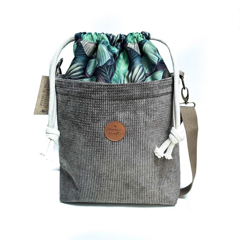 Jak uszyć modną torbę z kominem – krok po kroku do stylowego dodatku