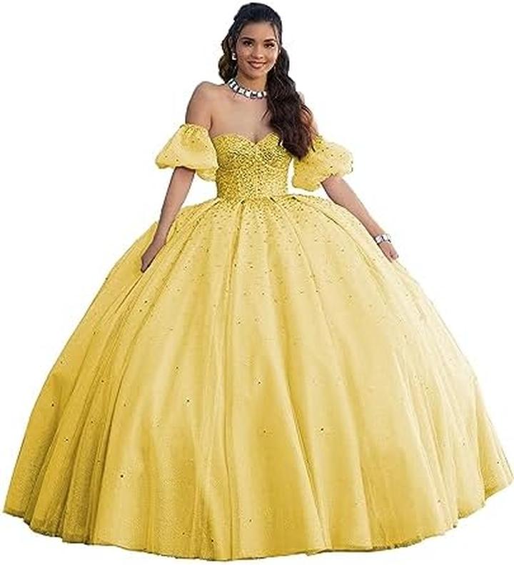 Magia szycia: Jak stworzyć niezwykłą sukienkę balową dla dziewczynki